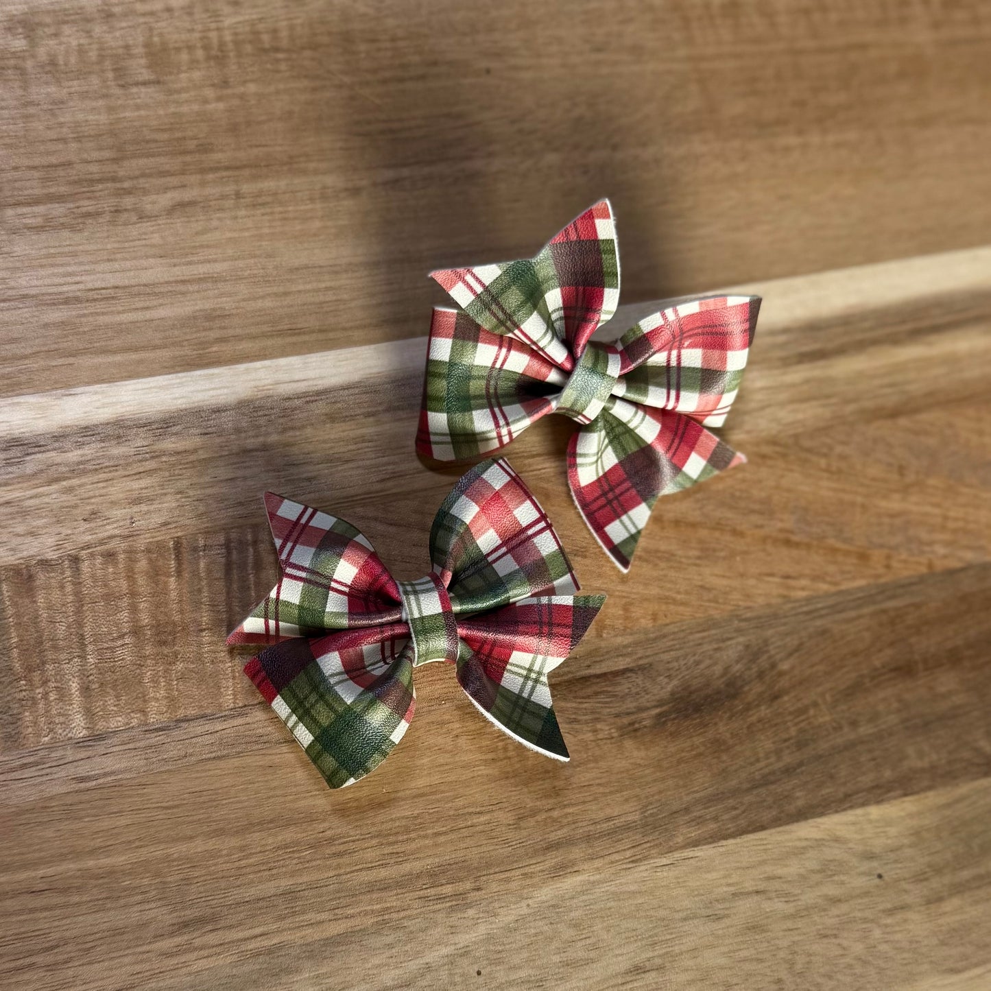 Christmas Plaid - Emery Piggies