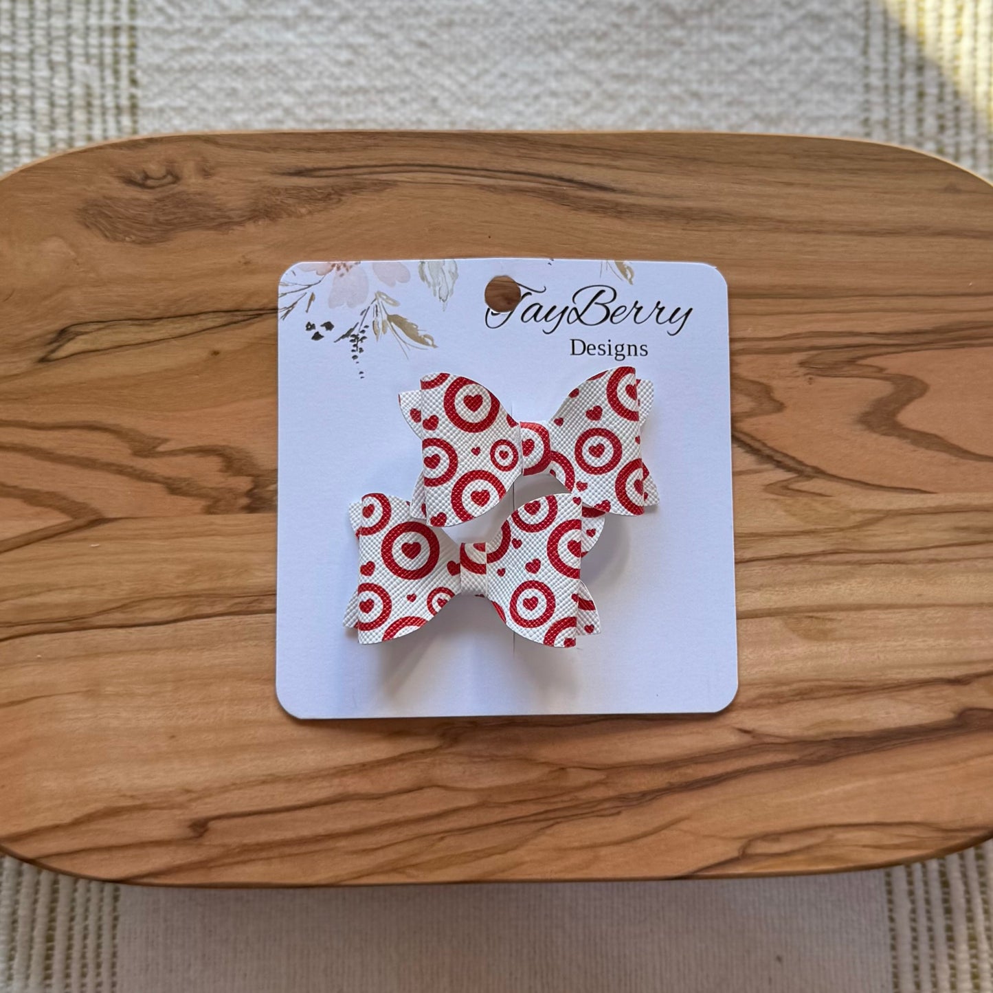 Target Hearts - Henslie Piggies