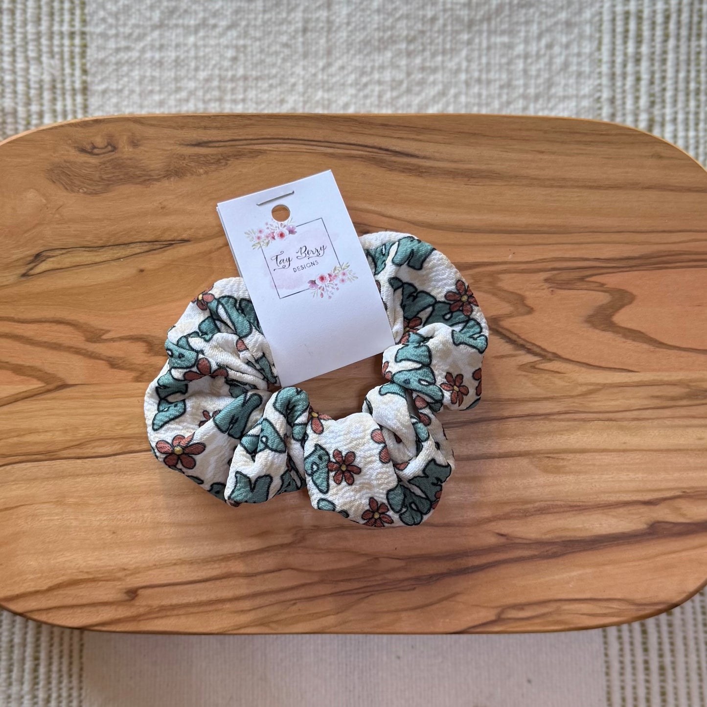Retro Mama Scrunchie