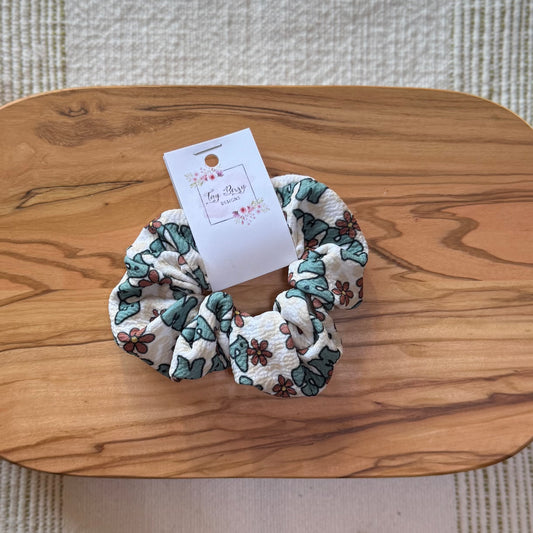 Retro Mama Scrunchie