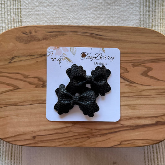 Solid Black - Daisy Piggies