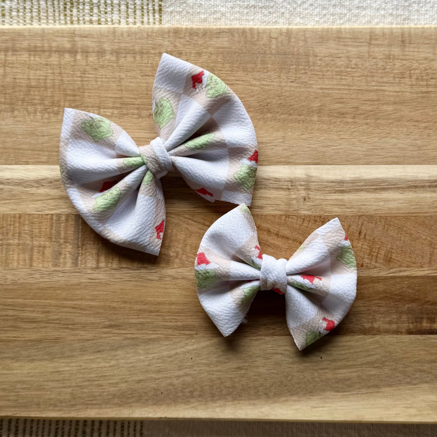 Checkered Grinch - Floppy, Scrunchies & Head Wraps