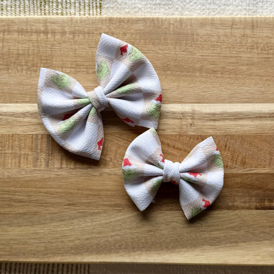 Checkered Grinch - Floppy, Scrunchies & Head Wraps